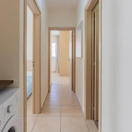The Pearl 9 -2Br Poolside Retreat At Mythical Sands, Protaras