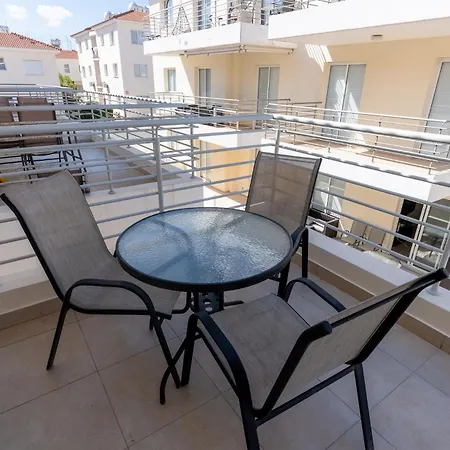 The Pearl 9 -2Br Poolside Retreat At Mythical Sands, Protaras Paralimni