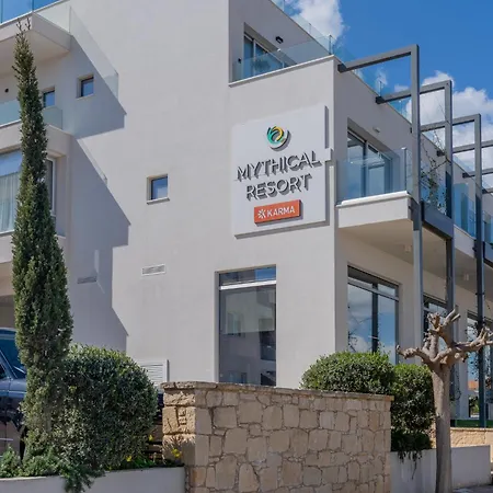 The Pearl 9 -2Br Poolside Retreat At Mythical Sands, Protaras Lägenhet